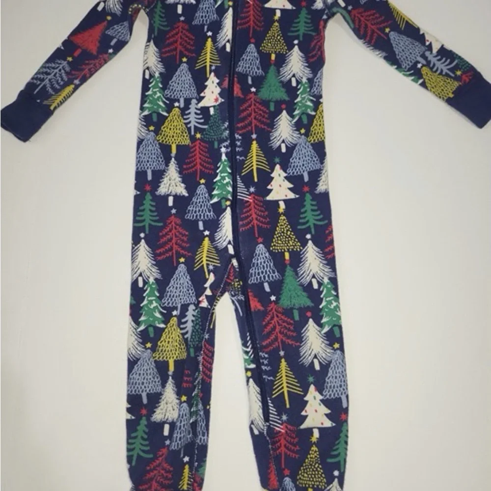 Hanna Andersson Navy Holiday Tree Footed Pajamas